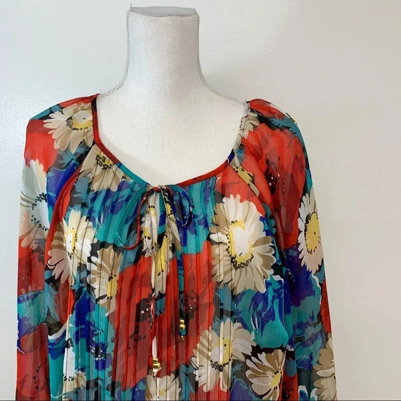 Charter Club Woman's Tunic‎ 1X  Red  Blue Floral - Picture 2 of 12